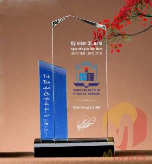 Kỷ Niệm Chương Cần Thơ Giá Rẻ Munus