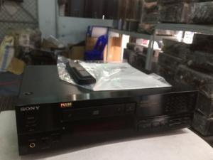 Bán chuyên loa CD Sony 333ES hàng bải từ Nhật