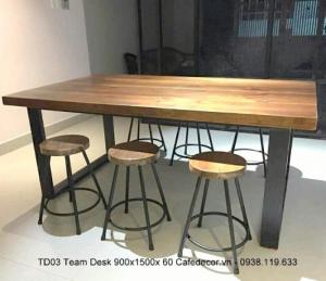Bàn gỗ Me Tây