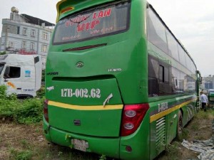 Bán đấu giá xe khách giường nằm 2011