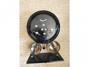 Đồng hồ 2 chuông chạy bằng dây cót