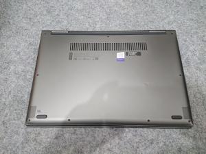 Lenovo Yoga 730-13 Core I5 8250 Ram DDR4 8GB SSD 256GB IPS FULL HD