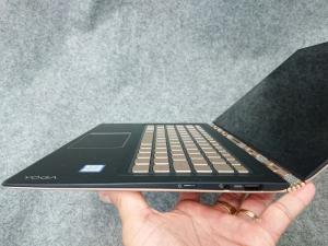 Lenovo Yoga 900S CORE M7 6Y75 Ram 8G SSD 256G IPS QHD cảm ứng