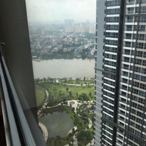 Goldmark City bán căn hộ R3, full nội thất, chính chủ, ban công Đông Nam