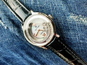Đồng hồ nữ Royal Crown 3638 dây da đen