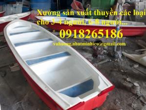 Thuyền chở 6-8 người