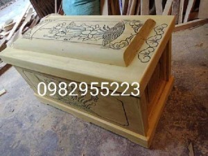 Áo quan gỗ vàng tâm