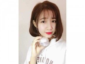 Kem Face Thạch M'White