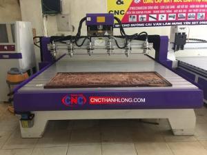 Máy cnc 6 đầu đục gỗ , máy cắt quảng cáo ,