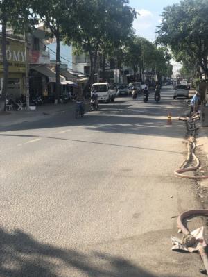 Nhà hai mặt tiền 1 trệt 2 lầu Đinh Tiên Hoàng gần VinCom Hùng Vương Ninh Kiều TP Cần Thơ