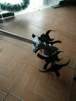 Nơi bán Máy cắt cỏ, làm cỏ, xới đất đẩy tay Honda GX35