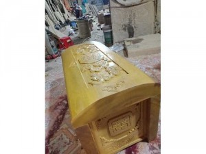 Trong quan ngoài quách gỗ