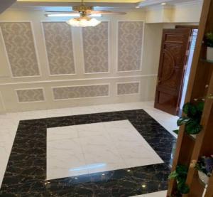Bán Gấp nhà mới xây 5 tầng phố Đội Cấn, gần đường ô tô. Giá 4,95 tỷ