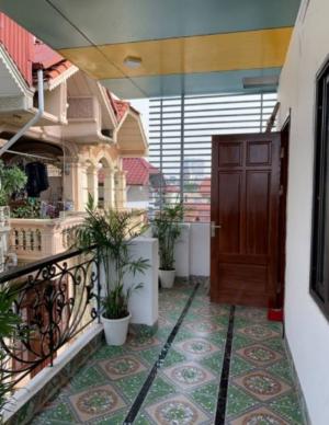 Bán nhà mới 5 tầng quận Ba Đình, ngõ thông, rộng rãi. Giá 4,x tỷ