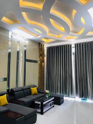 Bán Nhà 1 Trệt 2 Lầu Đường B5 Khu Dân Cư Hưng Phú Cần Thơ 4.5x15m.