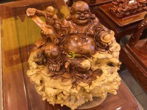 Tượng Phật Di Lặc Gỗ Nu Hương Quý Hiếm