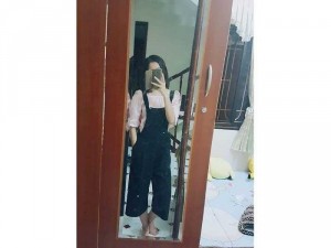 Yếm cullotes đen