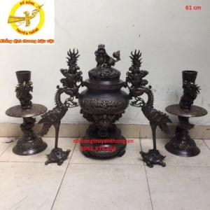 lư tròn đại phát ngũ sự hun giả cổ 4d .lư cao 64cm hai chân nến cao 50cm ,hạc đồng cao 60cm