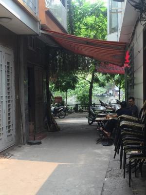 Bán nhà đẹp 5 tầng Mt 4.9m nở hậu 5,05m rất lung linh ,vew nhìn ra hồ .