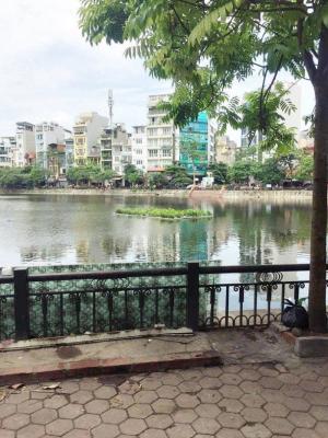 Bán nhà đẹp 5 tầng Mt 4.9m nở hậu 5,05m rất lung linh ,vew nhìn ra hồ .