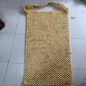 Thảm lót ghế hạt gỗ
