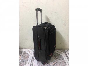 Vali kéo hiệu Samsonit cỡ nhỏ, còn rất tốt