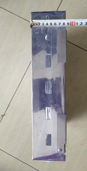 Có chiều cao đạt 10cm và có nhiều lỗ để thông gió