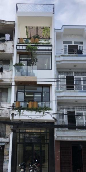 Chỉ 12.5 tỷ sở hữu ngay nhà MT mới đẹp (100%) 3 LẦU Đường Nơ Trang Long Q.BT
