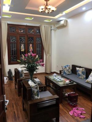 Bán nhà Phân lô, đẹp, chắc chắn Lê Trọng Tấn 45m, 4 tầng, Giá 4.55 tỷ.