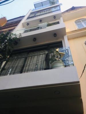 Bán nhà đẹp Yên Lãng 50m2*5 tầng, MT4,5m giá 4,5 tỷ.