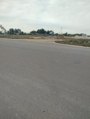 Cần ra lô đất ngay khu công nghiệp Becamex