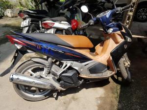 Cần bán xe novo lx
