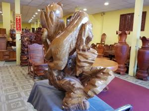 Tượng Hổ gỗ cực quý hiếm