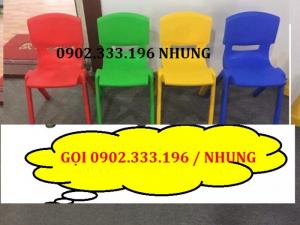 Ghế nhựa đúc giá rẻ