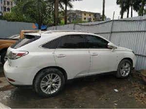 Bán đấu giá Lexus RX 350, sx 2009!