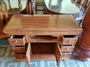 Tủ ti vi tứ quý gỗ gõ đỏ 1m2 – TTV112
