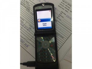 Motorola v3 đẹp long lanh sưu tầm
