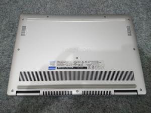 Dell Inspiron 7370 Core I7 8550 Ram Ddr4 8G Ssd 256G 13.3 Inch Ips Full Hd