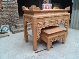 Bàn thờ chân 10 gỗ gõ đỏ dài 175*81