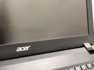 Laptop Acer Ultrabook Aspire A315-51, i5 7200U 4G SSD128 Đẹp zin 100