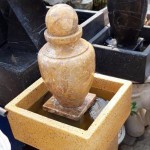 Lục bình bi xoay