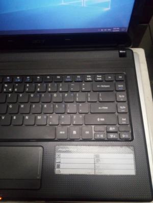 Acer i5, đen, 14inch,pin 2h,Ram4G, ổcứng500G, 3,2 triệu
