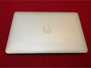 Macbook Air 11 2011 i7 4g 256g đẹp như mới nguyên zin