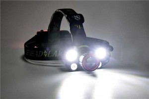 Thiết kế chống nước
Đèn có thiết kế điều chỉnh nghiêng
Nút chuyển đổi: có 3 chức năng sáng 1x Cree XM-L2 T6 / 2x Cree XM-L2 T6 / 3x Cree XM-L2 T6 / Flashing