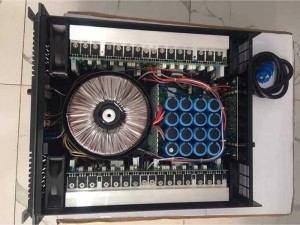 MAIN LABGRUPPEN Fp 4x1600Q nhập khẩu CHINA loại 1. Bảo hành 12 tháng