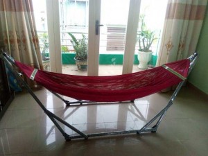 Cửa hàng bán khung võng, Chiếu tre, Ra giường
