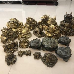 Thiềm thừ ôm chữ phúc -vật phẩm phong thủy