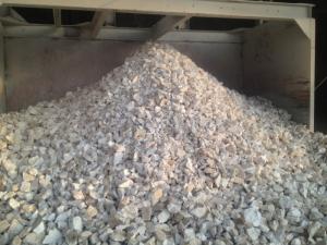 Vôi cục - vôi bột xử lý nước, sát khuẩn chuồng trại tại Hòa Bình