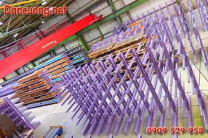 Giá đỡ trong nhà kho