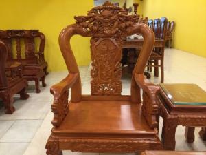 BỘ BÀN GHẾ KÍCH THƯỚC NHỎ GỌN